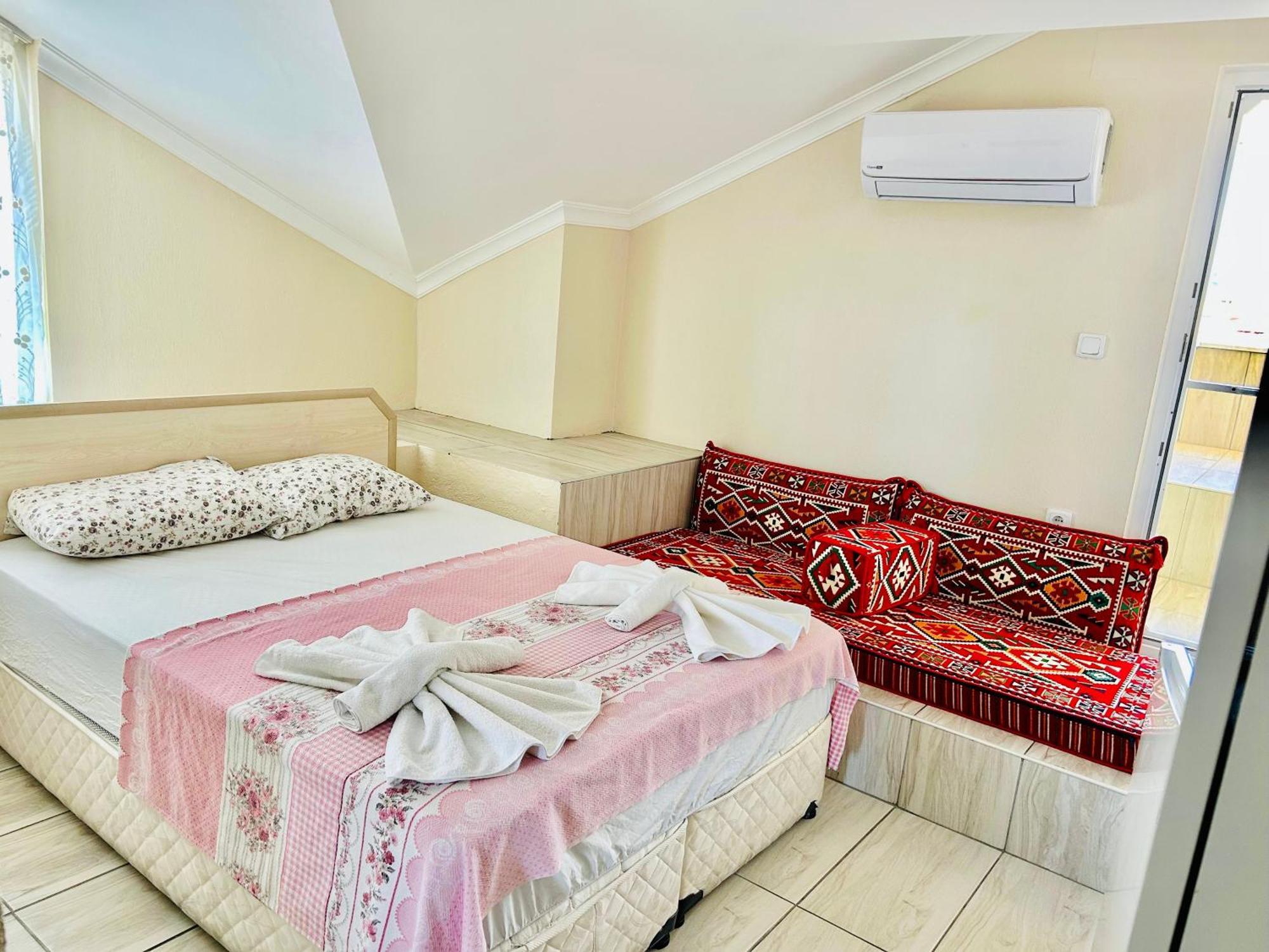 דליאן Karaca Apart Hotel מראה חיצוני תמונה