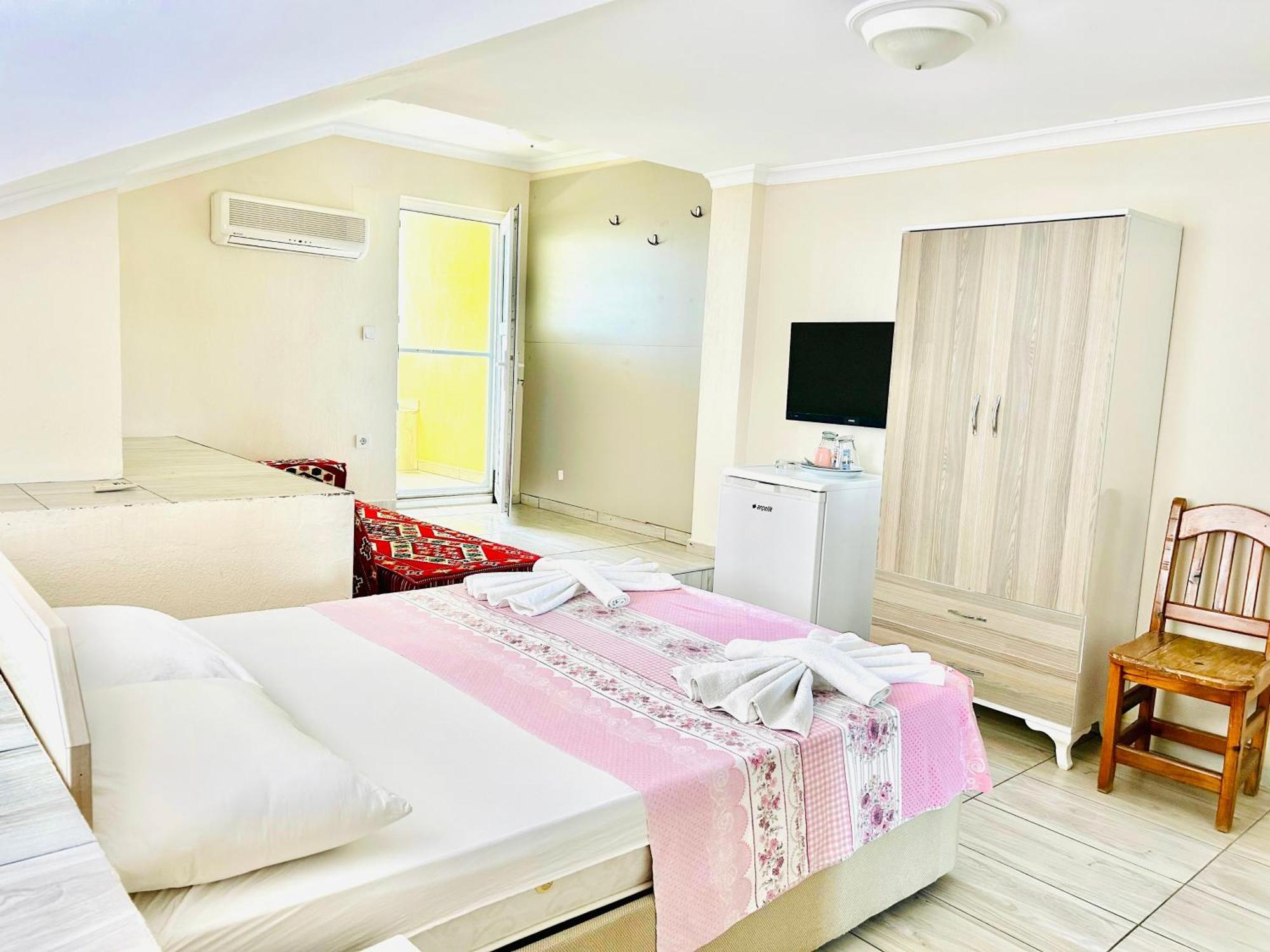 דליאן Karaca Apart Hotel מראה חיצוני תמונה