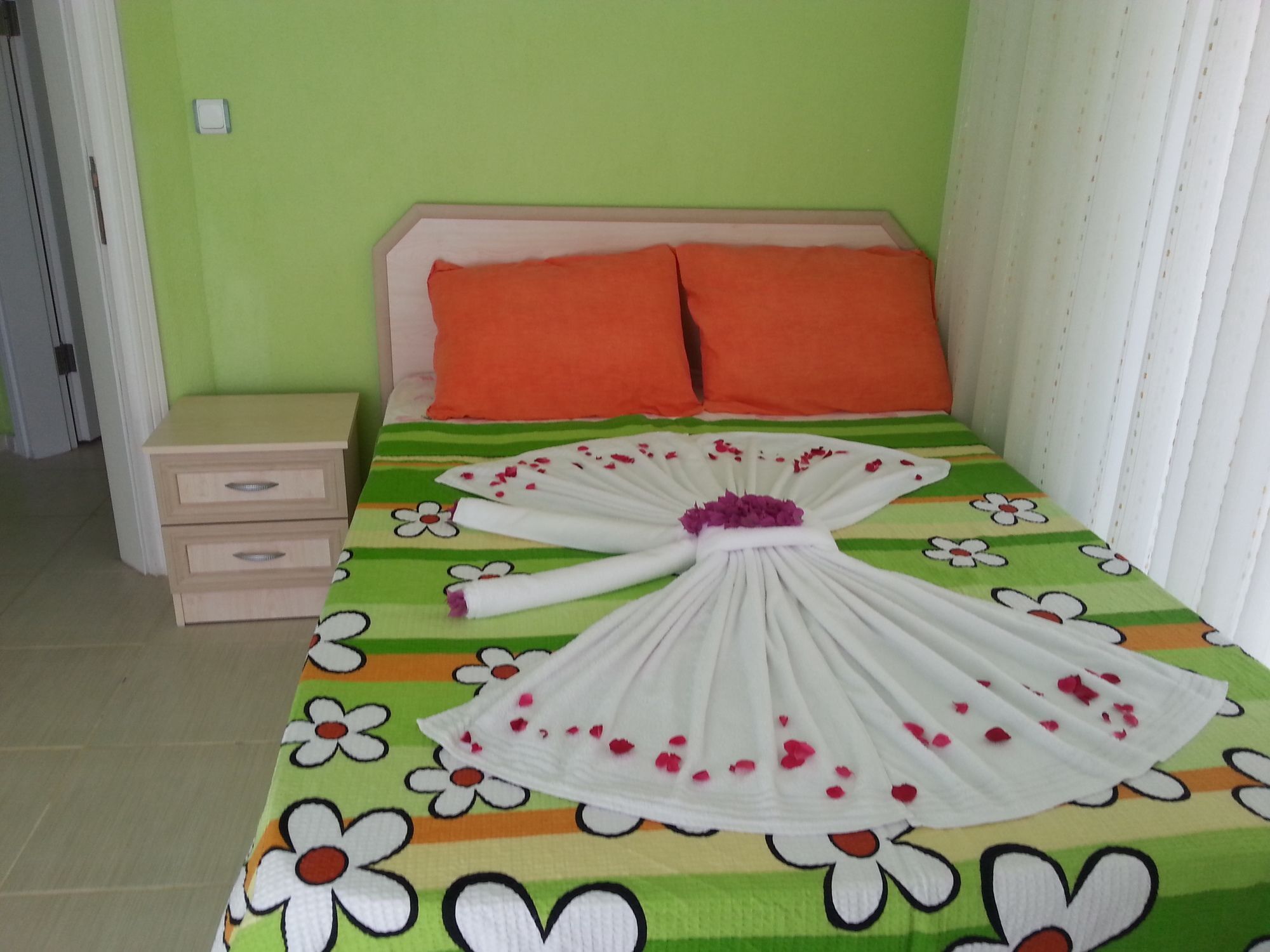 דליאן Karaca Apart Hotel מראה חיצוני תמונה